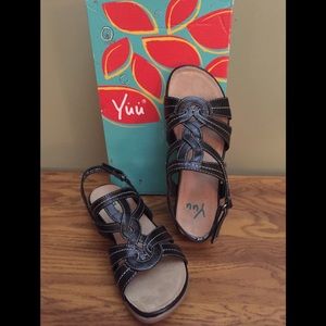 Quality Black Sandals
